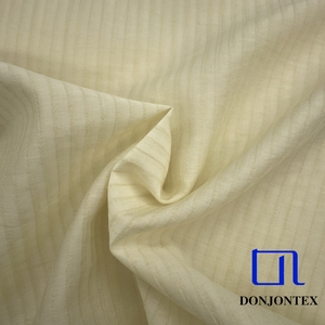 2025 nuevo diseño de nailon <span class=keywords><strong>Lyocell</strong></span>, tela a rayas Modal, textil tejido suave al tacto para blusas de mujer, camisetas, característica absorbente para niños - Product Image 3