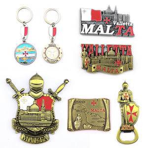 Usine personnalisée en alliage de Zinc malte souvenirs cadeaux touristique métal artisanat porte-clés réfrigérateur aimant décapsuleur - Product Image 1