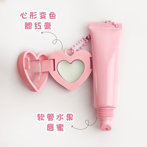 Maquillage en marque privée sans cruauté animale : Fard à joues 2 couleurs en forme de cœur + brillant à lèvres rose doux - Product Image 4