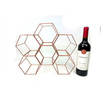 Range-bouteilles hexagonal en métal sur pied pour bar à domicile