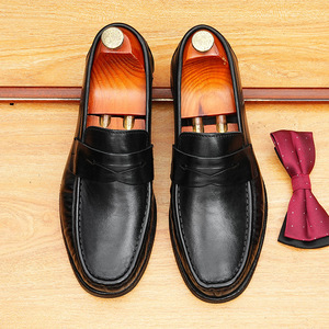 Chaussures en cuir décontractées de haute qualité en cuir de vachette haut de gamme, tendance et élégantes, polyvalentes et respirantes, adaptées à la tenue masculine - Product Image 4