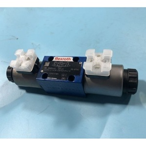 วาล์วควบคุมทิศทางแบบสัดส่วน Rexroth รุ่น 4WRA6W30-2X/G24K4/V 315 บาร์ 60 ลิตร/นาที ควบคุมด้วยระบบไฟฟ้าลมไฮดรอลิก - Product Image 2