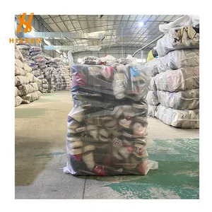 Fardos de importación de grado A en el mercado de Guangzhou, Kenia, corazón superior, mano, segundas marcas, fardos para niños, mezcla de zapatos usados de segunda mano para niños