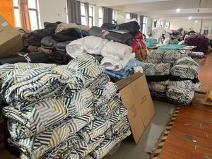 100% Polyester in ấn motel 6 khách sạn Nữ hoàng và vua kích thước đầy đủ XL đầu tấm khăn phủ - Product Image 3