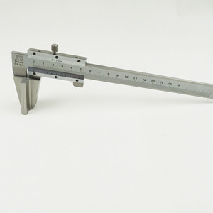 Calibrador Vernier de Precisión Guilin de Cara Ancha, Tipo Pico de Pato, 0-150mm, Precisión de 0.02mm - Product Image 2