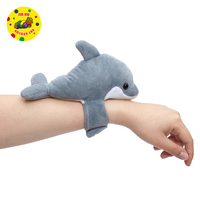 Bracelet en peluche d'animaux marins, adorable créature de l'océan, jouet en peluche, bracelet portable pour enfants, cadeau