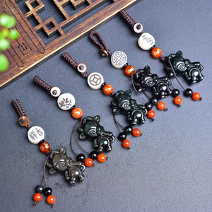 Porte-clés en obsidienne naturelle argentée dorée en gros, design chinois Feng Shui, pierre de cristal de guérison, décoration suspendue pour voiture - Product Image 6