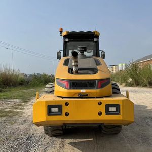 Compactador de Rolo Hidráulico Profissional Liugong 6626E de 26 Toneladas com Duplo Acionamento – Equipamento de Compactação Potente - Product Image 4