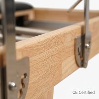 Reformer Pilates à cadre en chêne durable avec demi-tournebrise, système d'appui-tête réglable, accessoires professionnels pour studio de yoga et Pilates