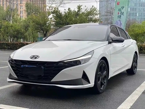 Hyundai Elantra d'occasion 1.5L CVT LUX Premium Berline LHD – <span class=keywords><strong>Les</strong></span> modè<span class=keywords><strong>les</strong></span> <span class=keywords><strong>les</strong></span> <span class=keywords><strong>plus</strong></span> populaires 2021, 2022, 2023 – Vente en gros et au détail - Product Image 2