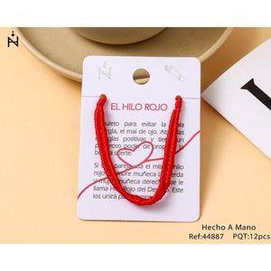 Bracelet en cordon tressé El Hilo Rojo, charme porte-bonheur rouge, fait main pour la protection et la bonne fortune - Product Image 1