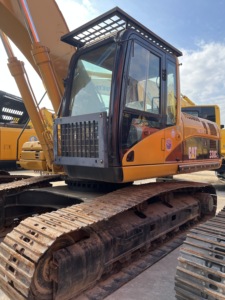 A Used Second-hand Excavator <b>Earth</b>-<b>moving</b> <b>Machinery</b> Cat 330CL of Sale - Product Image 2
