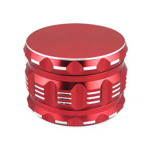 Molinos Clásicos de Aluminio para Hierbas, 2.5 Pulgadas, Negros, Manuales, Redondos, para Uso en la Cocina - Product Image 6