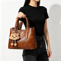 Sac fourre-tout en cuir PU grande capacité avec fermeture éclair fluide, bandoulière unique, élégant et portable, sac à main pour femme, idéal pour le travail et les trajets quotidiens