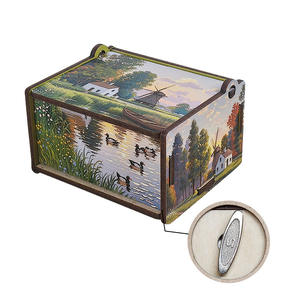 Venta al por mayor/OEMCreative caja de música de madera con manivela inspirada en Fagot pinturas famosas adornos decorativos Accesorios - Product Image 2