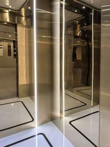 Ascenseur de passagers de style moderne 1000 kg avec entraînement AC et machine de traction sans engrenages pour utilisation dans les centres commerciaux de 10 étages - Product Image 5