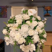 Arrangement de rangée de fleurs en soie pour centre de table blanc artificiel Décor de mariage Chemin d'allée Coureur de fausses fleurs pour mariage