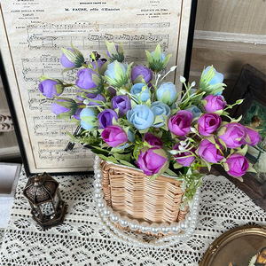 Bouquet de 15 fleurs artificielles en soie (pivoine, camélia) pour décoration de mariage et de maison, moulées par injection, fabriquées en Chine - Product Image 1