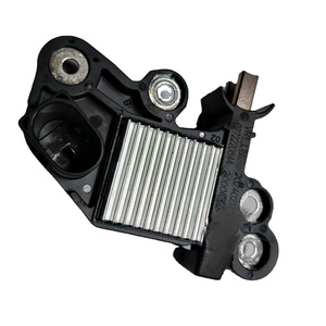 Régulateur de tension d'alternateur pour IVECO <span class=keywords><strong>DAYLI</strong></span> 3.0D 14V 0272220844 0272220814 0272220829 VRB844 VRB829 42576385 - Product Image 1