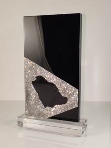 サウジアラビアの小型ダイヤモンドマップ付きホットセールシンニングクリスタルトロフィーアワードカスタマイズブラックシールド賞 - Product Image 5