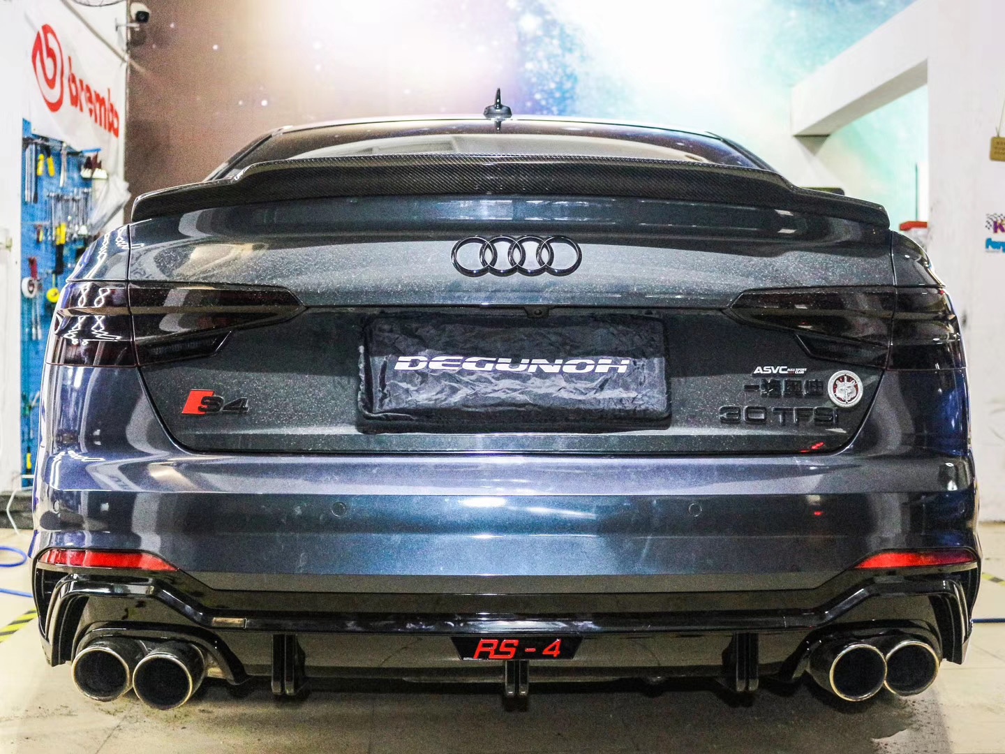 リアバンパーリップディフューザーアウディ A4 B9 S4 S ライン リアバンパーリップディフューザーアウディ A4 B9 S4 S ライン