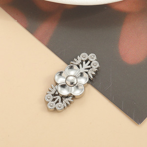 Bouton magnétique à ventouse pour chemise Hanfu, style chinois moderne, double fixation métallique ultra-résistante pour mère et enfant - Product Image 6