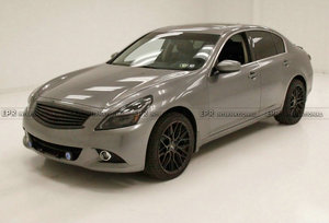 Par de Puertas Delanteras de Carbono Originales para Infiniti G37 Sedán, Solo Modelo de 4 Puertas - Product Image 2