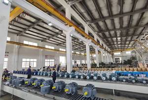 มอเตอร์แบบอะซิงโครนัสสามเฟส Gexin IE2 รุ่น YE2-160M2-2 กำลัง 15 กิโลวัตต์ 20 แรงม้า แบบกันน้ำ ติดตั้งแบบขาตั้ง ความเร็ว 3000 รอบต่อนาที แรงดันไฟฟ้า 380 โวลต์ 50/60 เฮิรตซ์ โครงเหล็กหล่อ - Product Image 4