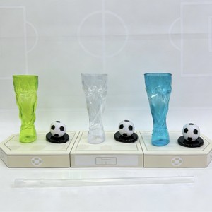 Vasos <span class=keywords><strong>de</strong></span> plástico al por mayor para cerveza con pajitas en forma <span class=keywords><strong>de</strong></span> balón <span class=keywords><strong>de</strong></span> fútbol - Product Image 6