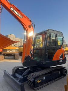 Excavadora Usada Doosan DX60-9/DX225LC a Bajo Precio, Modelo 2020, 6 Toneladas, Cargador Frontal, Importada con Embalaje Original, Certificada, Shanghái - Product Image 3