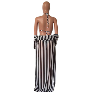 Conjunto de bikini de tres piezas con detalle de lazo a rayas y falda con abertura - Product Image 4