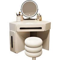 Coiffeuse moderne en bois de pin avec miroir LED tactile éclairé, table de maquillage triangulaire et armoire de rangement intégrée