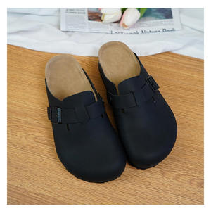 Birkenstocks – Sabots plats élégants en cuir de haute qualité, mules Birken légers et confortables pour une utilisation intérieure/extérieure - Product Image 4