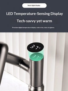 Robinet intelligent moderne à poignée unique avec affichage numérique, pour usage domestique, options eau chaude et froide, bras pivotant multifonctionnel entièrement articulé - Product Image 2
