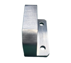Pièces en acier inoxydable usinées sur commande par CNC |   Composants d'usinage CNC de précision, support d'axe linéaire (type à alésage traversant) - Product Image 4