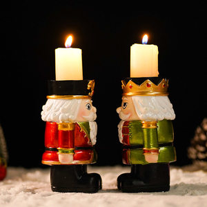 Bougeoir Casse-Noisette Européen en Résine, Décoration de Noël pour la Maison, Ornement de Table - Product Image 2