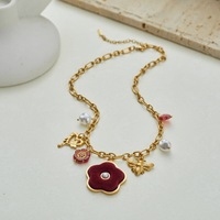 Kalung Choker Pesta Wanita Rantai Bambu Liontin Bunga Merah Beludru Mutiara dan Lebah Bahan Stainless Steel Baru