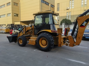 Condition de travail parfaite Chargeur utilisé de CAT 420F de chargeur de pelle rétro de Caterpillar 420F en vente - Product Image 3