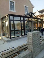 Terraza Acristalada Multifuncional de Estilo Europeo con Puertas y Ventanas Corredizas de Aluminio Aisladas para Jardín y Ocio