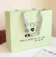 Luxuriöse Geschenktüten mit Eigenem Logo-Design Hochwertige Recycelbare Karton-Geschenktaschen mit Griffen Wiederverwendbare Papiertüten für Geschenke und Täglichen Einkauf