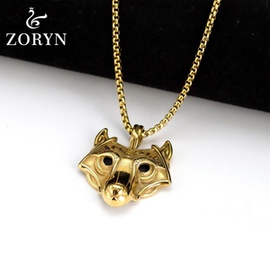 Pendentif Tête de Loup Viking Plaqué Or, Mythologie Nordique Odin Fenrir, Protection Runic, Bijoux de Mode en Acier Inoxydable pour Hommes et Femmes - Product Image 2