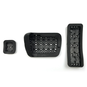 Metal Foot Pedals For Mercedes-Benz A B GLA CLA ML GL R-Class Stainless Steel Accelerator Brake Rest Pad Auto Parts - Product Image 2