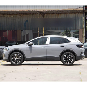 Véhicules électriques SUV Euro VI VW 26 ID.4 CROZZ Dark Knight PRO Edition conduite à gauche avec toit ouvrant panoramique - Product Image 1