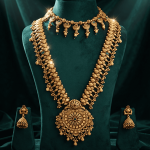 Parure de bijoux de mariée antique en cuivre plaqué or, collier long traditionnel type Haram et boucles d'oreilles Jhumka, pour mariage - Product Image 1