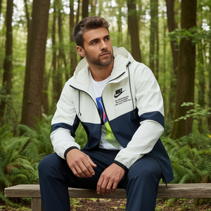 Veste zippée en polaire technique Nike Sportswear pour homme, taille XL, imperméable, brodée, couleur unie, vêtements d'hiver - Product Image 2