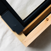 Fenêtre de toit à charnière centrale en aluminium et bois, haut de gamme, en pin massif, pour maison passive, avec micro-ventilation réglable