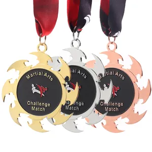カスタムデザインゴールドシルバーブロンズダーツシェイプメダル亜鉛合金金属賞格闘技カンフーメダル