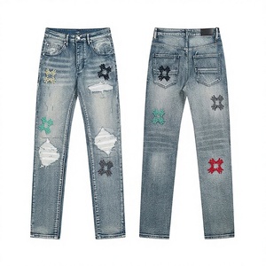 Tendências <span class=keywords><strong>2026</strong></span> Marca de Alta Qualidade <span class=keywords><strong>Jeans</strong></span> de Designer Luxuoso Amiriy Calças Hip Hop <span class=keywords><strong>Jeans</strong></span> de Denim Rasgado Estilo Streetwear Masculino - Product Image 4