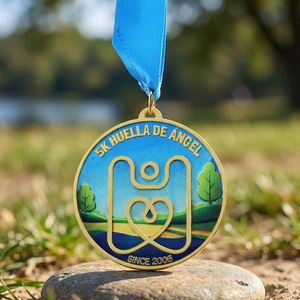 Medalla de Metal de Aleación de Zinc para Correr, Diseño Personalizado en 3D con Pulverización de <span class=keywords><strong>Color</strong></span>, Paisaje Escénico, Medalla Dorada para Maratón 5k, para Competiciones - Product Image 1