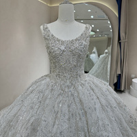 DW0031 robe de mariée élégante pour les mariées de grande taille robe de bal moderne lourde paillettes perles dentelle décoration mettant en vedette chapelle train